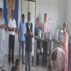 Guruji Along with Lions club members at Orpanage Home.