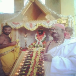 Guruji attending Padi Poojai at Kamashibeedi Shivamogga