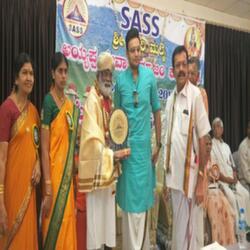 Guruji along with Yaduveer Wodeyar, Mysore Maharaja